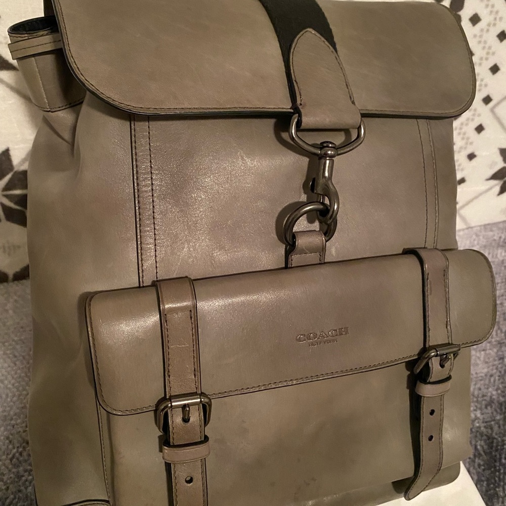 SOLD OUT! Olive COACH Genuine Leather Backpack